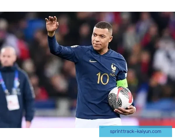 姆巴佩在法国国家队的表现持续亮眼，备受期待的未来成就引人关注